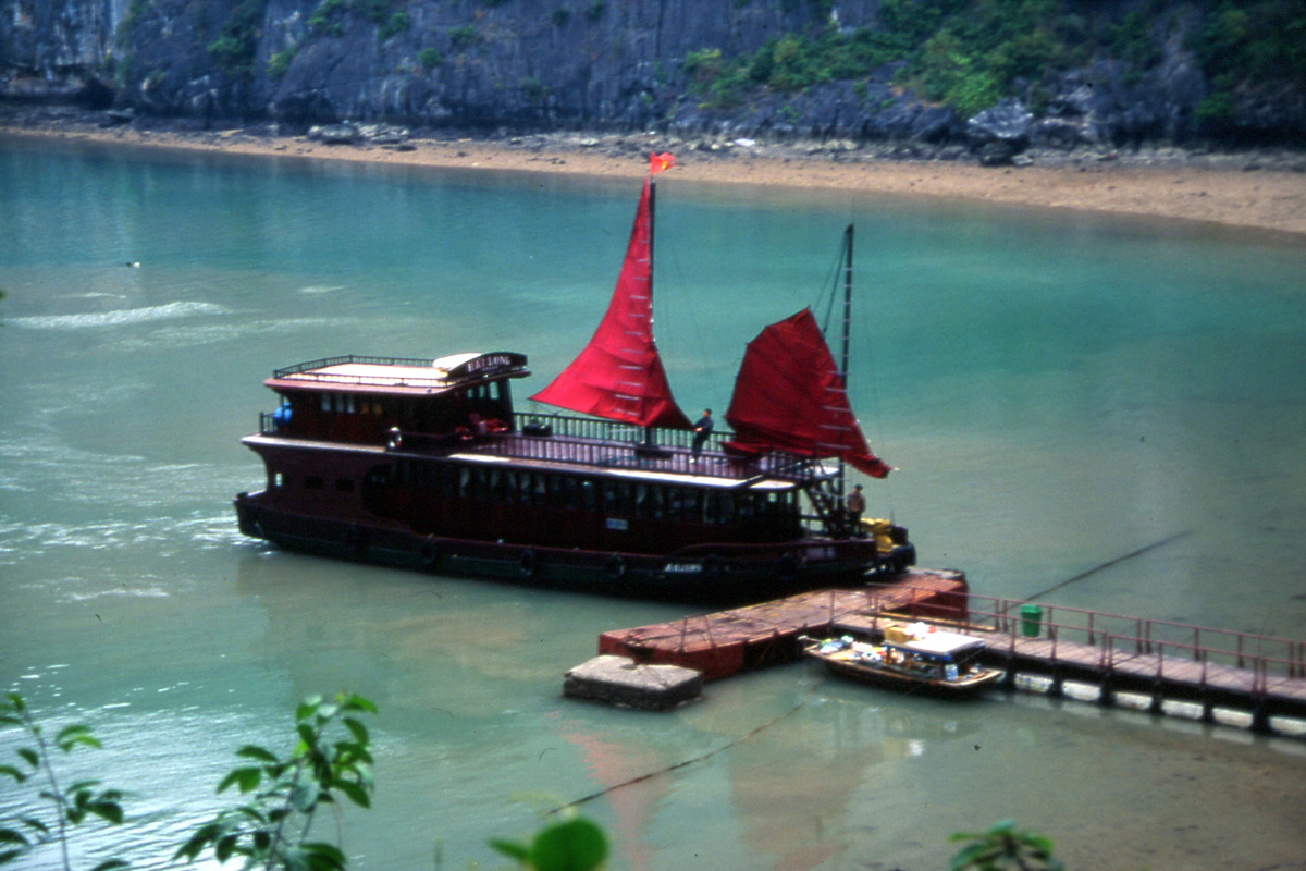 Ninh Binh, Vietnam travel guide
